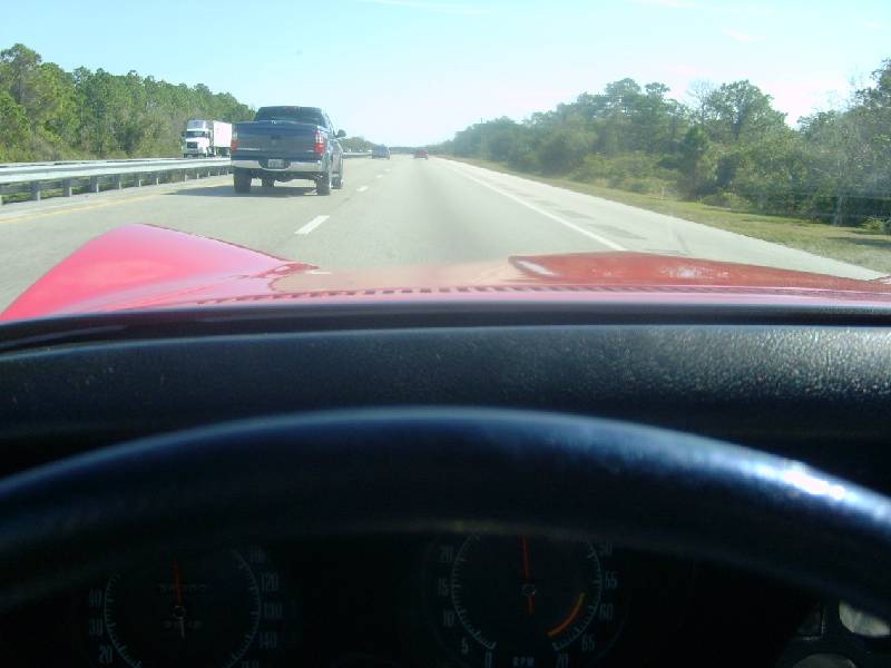 MARTINS RANCH Corvette 69 road 
